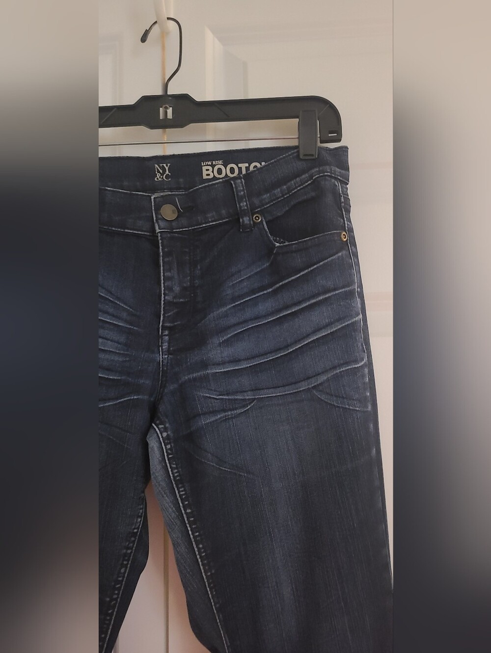 New York & Company Low Rise Bootcut Jeans- Size 8 PETITE - Picture 5 of 7